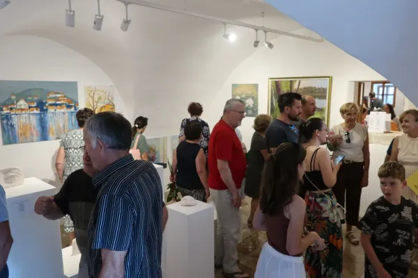 30-let-oko-umetnost-razstava-06367E8B2F-1D71-91A8-29C5-E56A43851862.webp