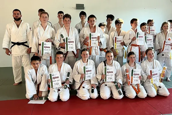judo-klub-krsko-04B8483CEB-C5A0-B6E2-FEE3-65DA49FD5B12.webp
